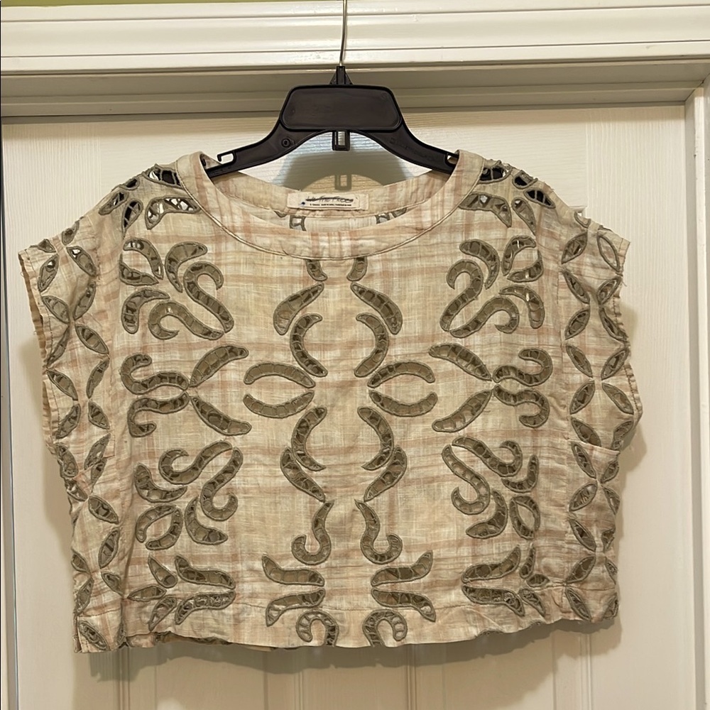 Free People - We the Free embroidered layer cut out - size XS